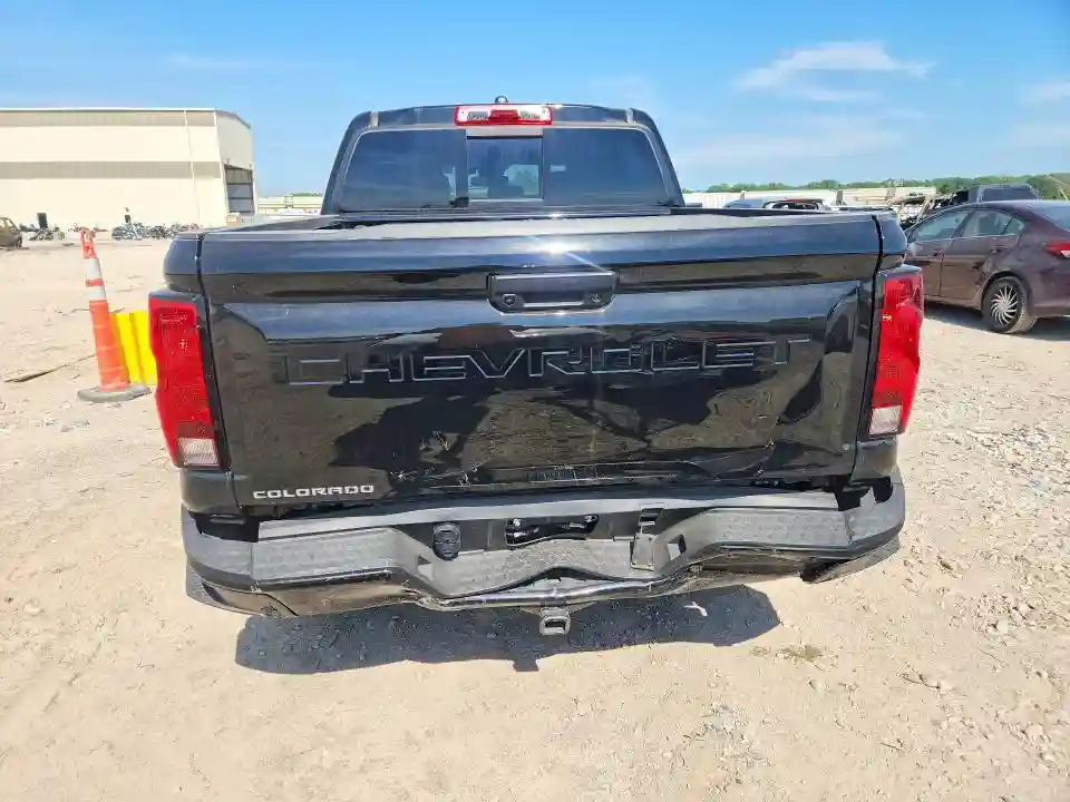 1GCPTEEK0R1147973 2024 CHEVROLET COLORADO-5