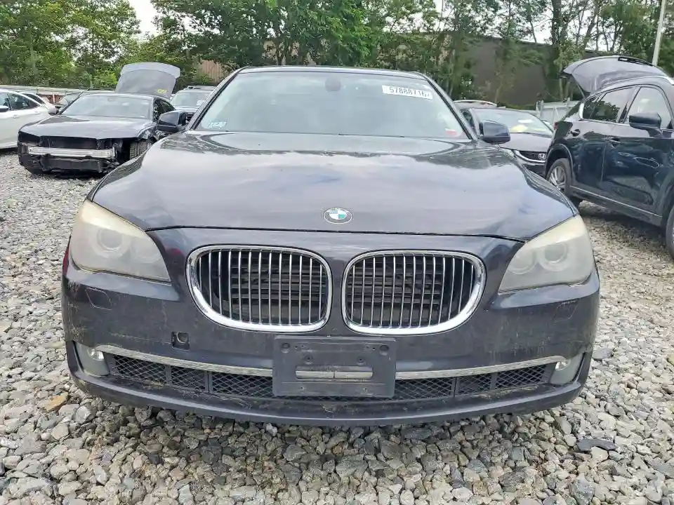WBAKC6C56CC396185 2012 BMW 7 SERIES-4