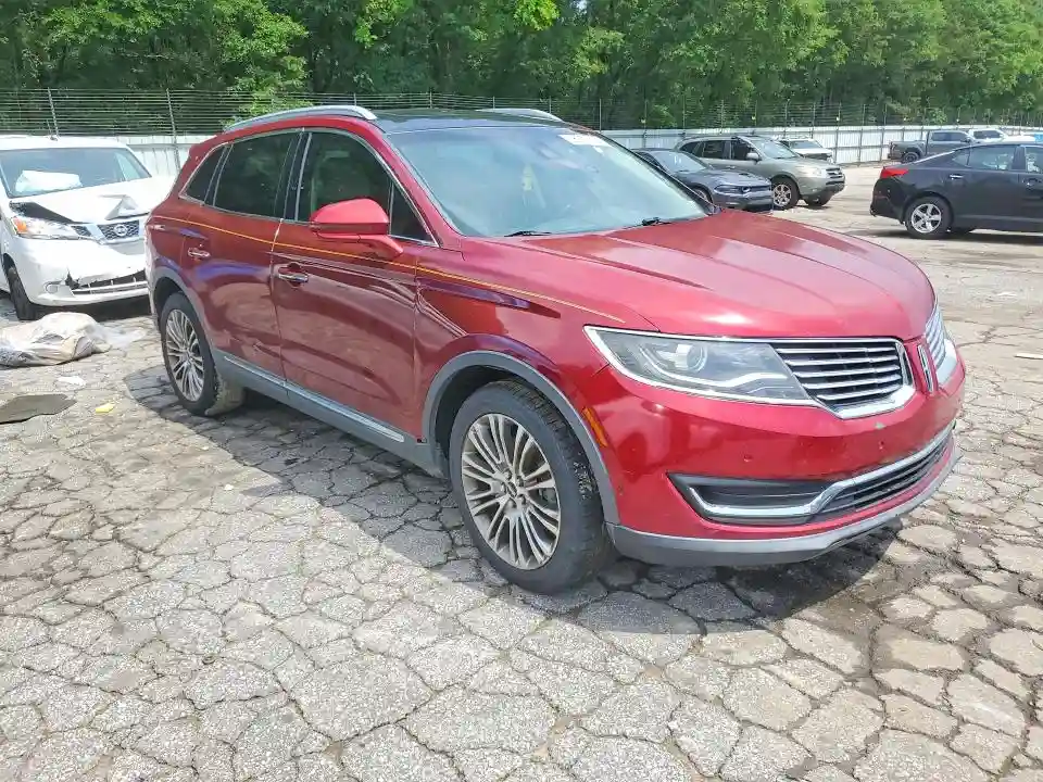 2LMTJ6LR8GBL80883 2016 LINCOLN MKX-3