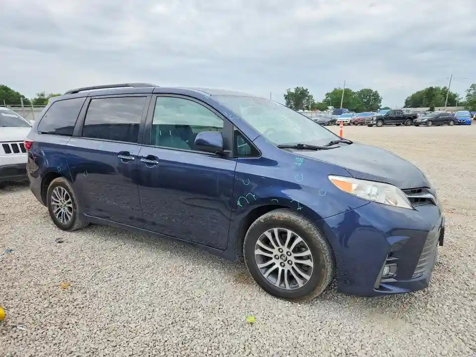 5TDYZ3DC9LS039640 2020 TOYOTA SIENNA-3