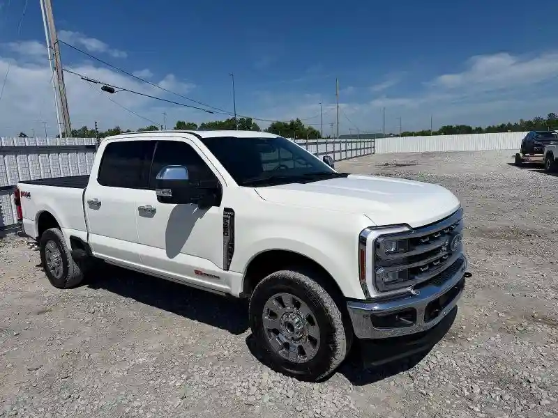 1FT8W2BT3REF13537 2024 FORD F250-1