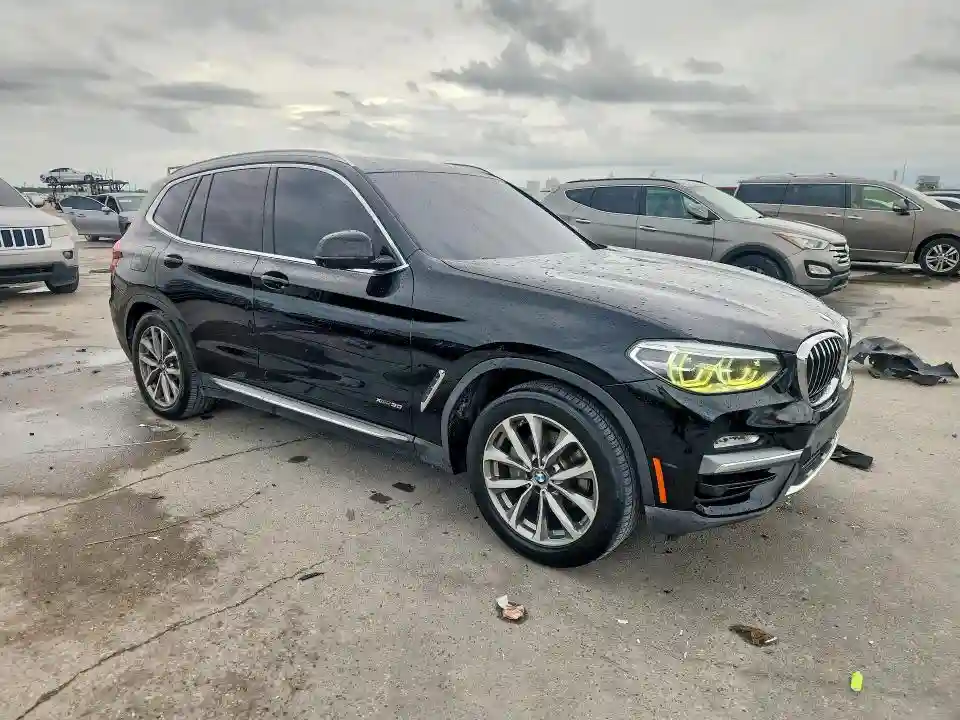 5UXTR9C59JLC75382 2018 BMW X3-3