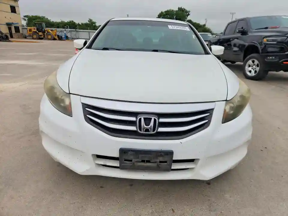 1HGCP2F82CA006870 2012 HONDA ACCORD-4