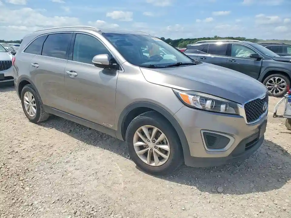 5XYPGDA56HG209132 2017 KIA SORENTO-3