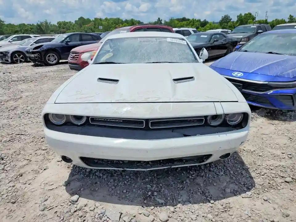 2C3CDZBT4GH214027 2016 DODGE CHALLENGER-4
