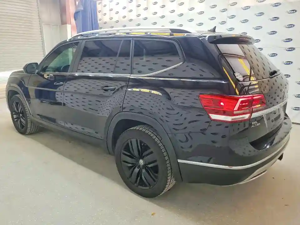 1V2MR2CAXKC539586 2019 VOLKSWAGEN ATLAS-1