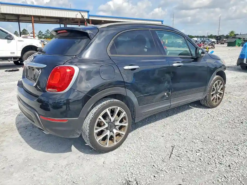 ZFBCFXCB3HP569786 2017 FIAT 500-2