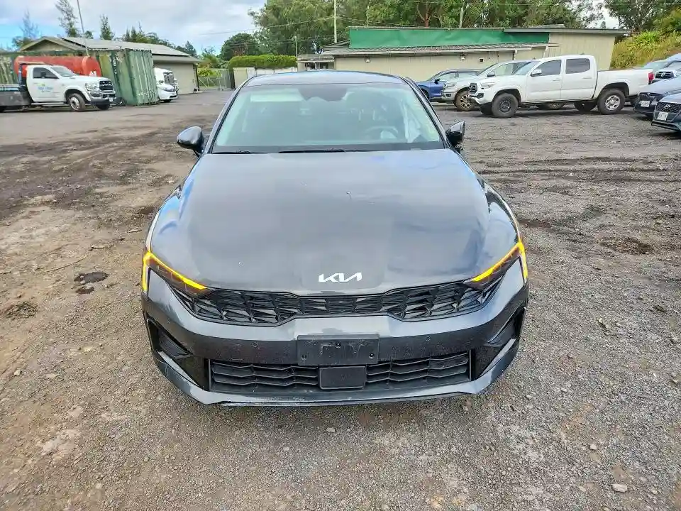 KNAG24J72S5358215 2025 KIA K5-4
