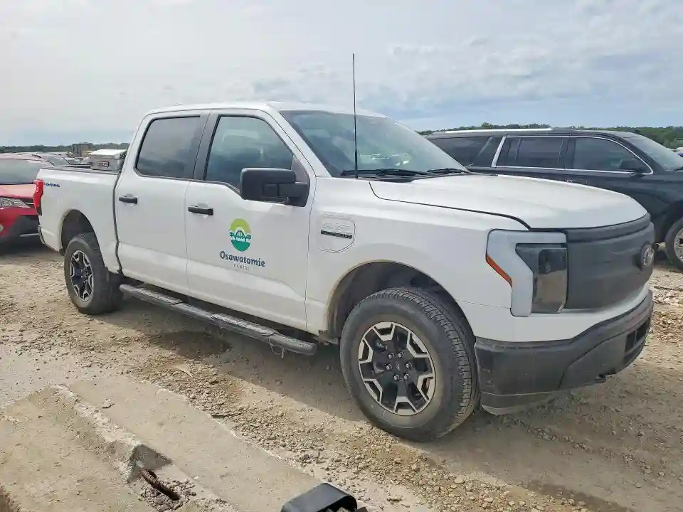 1FTVW1EL7PWG32241 2023 FORD F150 LIGHT-3