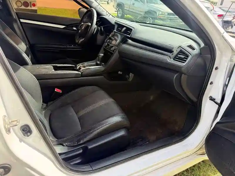 19XFC2F82KE049933 2019 HONDA CIVIC-4