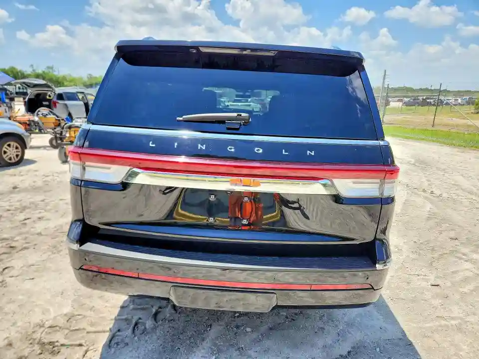 5LMJJ3LG9PEL11220 2023 LINCOLN NAVIGATOR-5