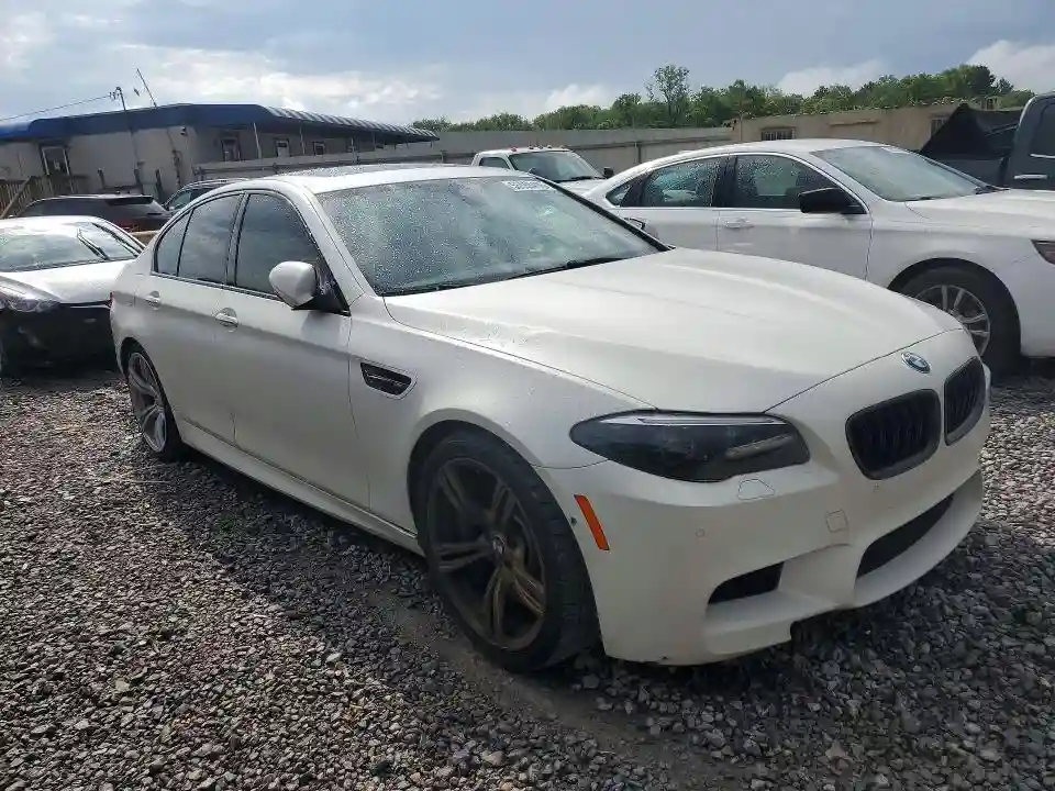 WBSFV9C52DC774089 2013 BMW M5-3