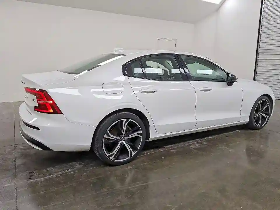 7JRL12FK2RG319002 2024 VOLVO S60-2