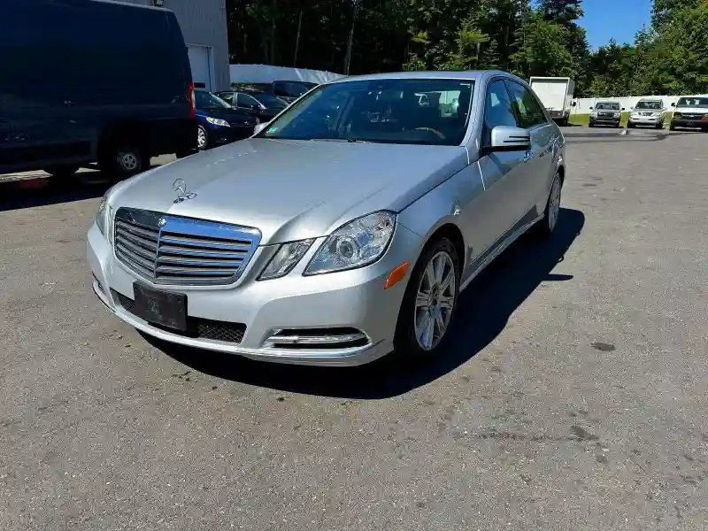 WDDHF8JB5DA766828 2013 MERCEDES-BENZ E-CLASS-0
