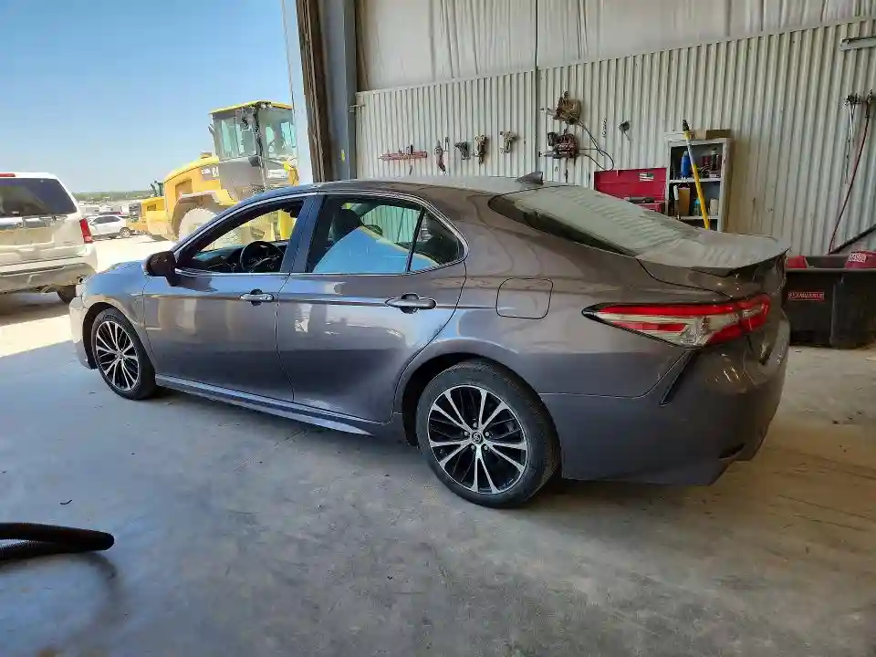 4T1B11HK0KU692706 2019 TOYOTA CAMRY-1