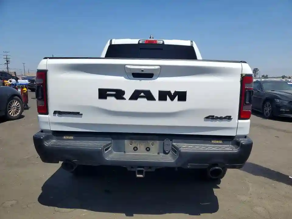 1C6SRFLM9LN270472 2020 RAM 1500-5