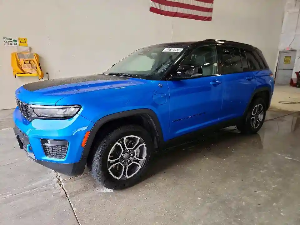 1C4RJYC67R8941527 2024 JEEP CHEROKEE-0