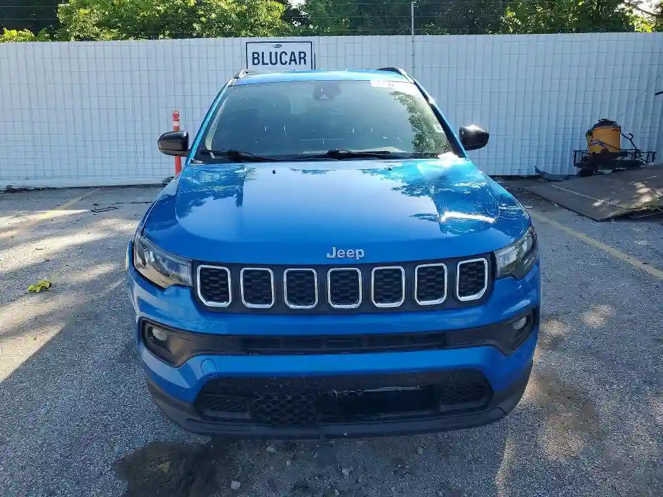 3C4NJDBN8RT122575 2024 JEEP COMPASS-4
