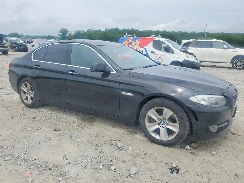WBAXG5C56CDX03658 2012 BMW 5 SERIES-3
