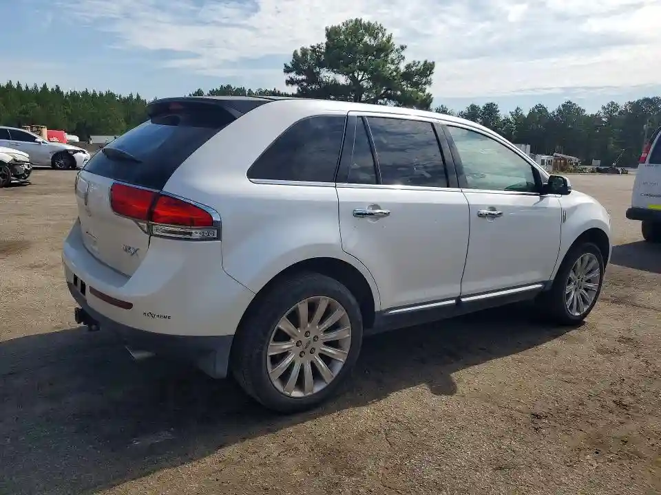 2LMDJ6JK7CBL10683 2012 LINCOLN MKX-2