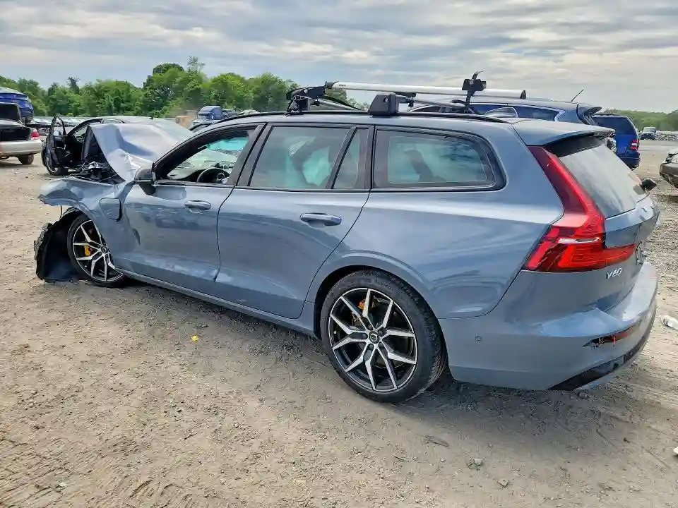 YV1H60EP6P1543696 2023 VOLVO V60-1