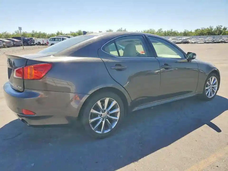 JTHBF5C21A5114481 2010 LEXUS IS-2