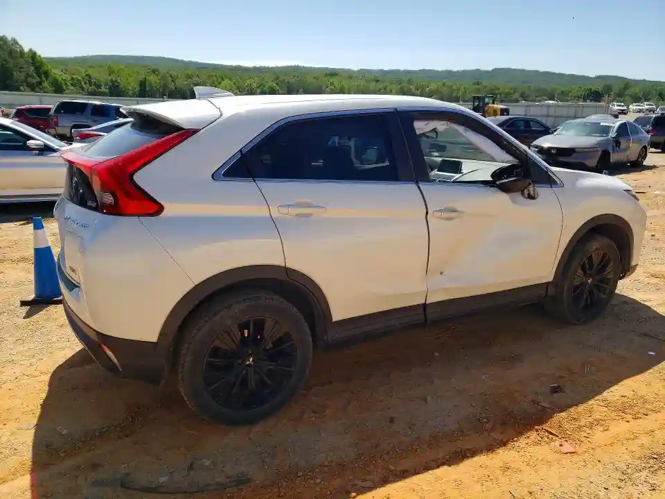 JA4AT4AA8JZ063252 2018 MITSUBISHI ECLIPSE-2