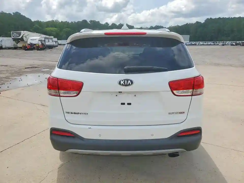 5XYPH4A15HG240446 2017 KIA SORENTO-5