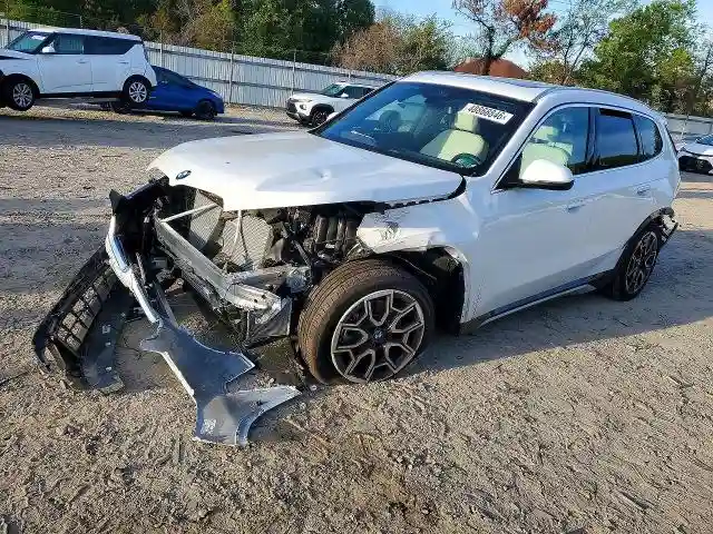 WBX73EF04T5482640 2026 BMW X1-0