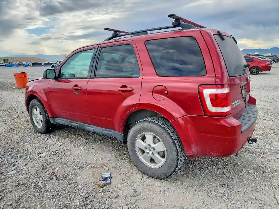 1FMCU9D7XBKB30156 2011 FORD ESCAPE-1