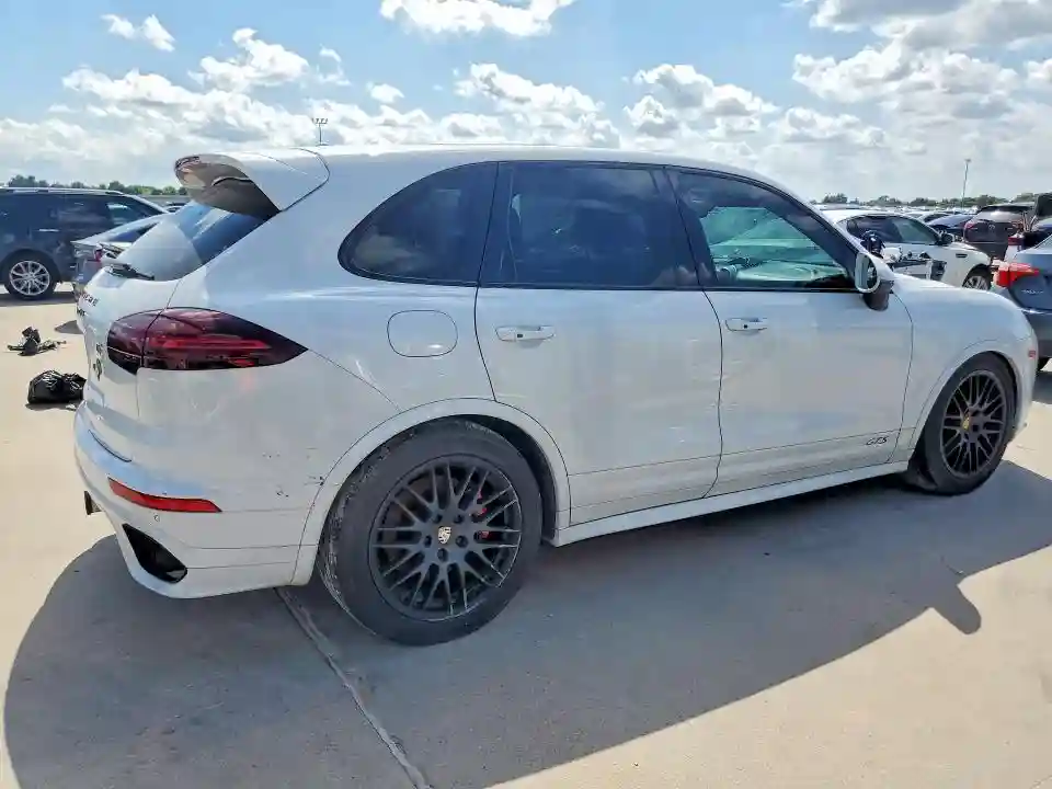 WP1AD2A28GLA78473 2016 PORSCHE CAYENNE-2