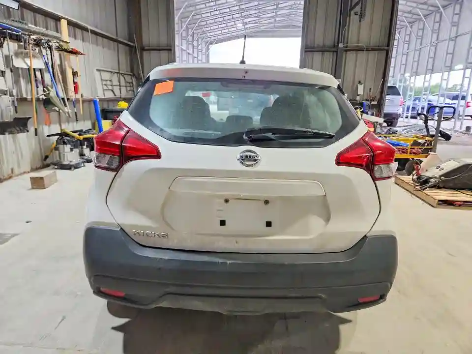 3N1CP5CU0JL508142 2018 NISSAN KICKS-5