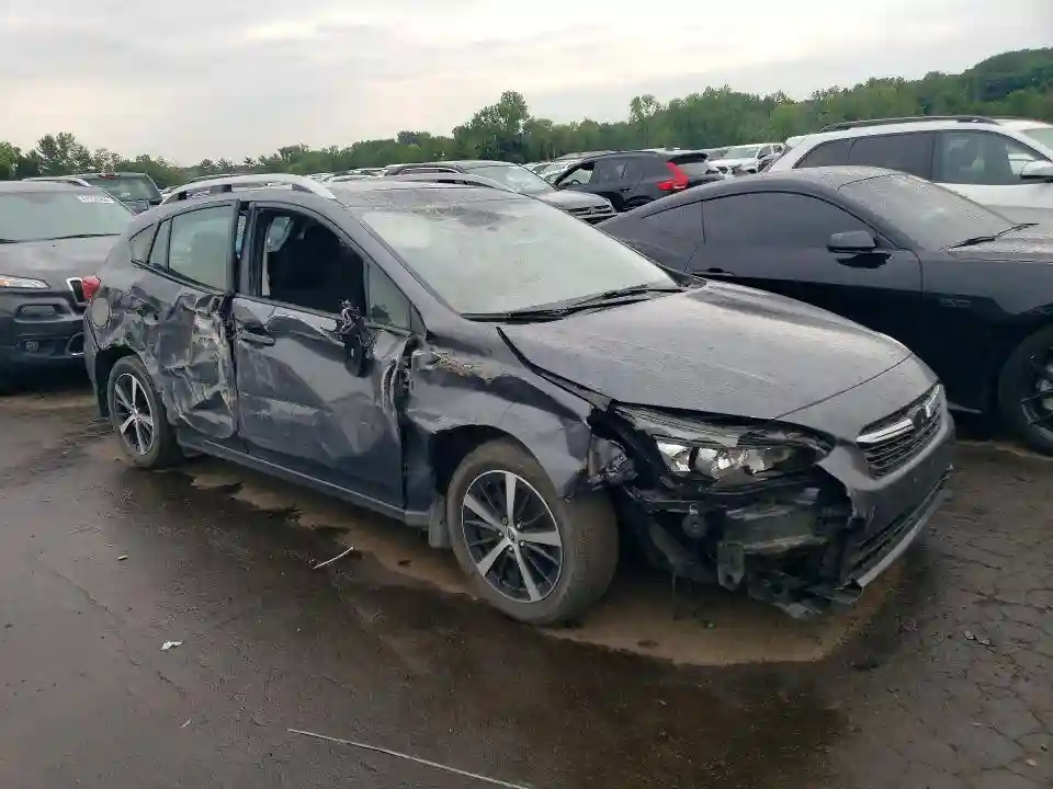 4S3GTAD61M3707218 2021 SUBARU IMPREZA-3