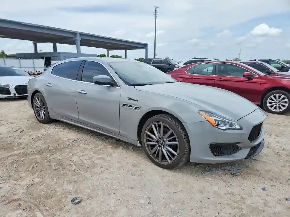 ZAM56YRM2N1385101 2022 MASERATI QUATTROPOR-3