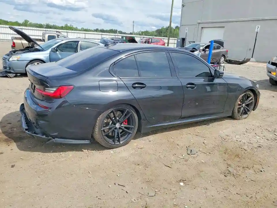 3MW5U7J00N8C71989 2022 BMW M3-2