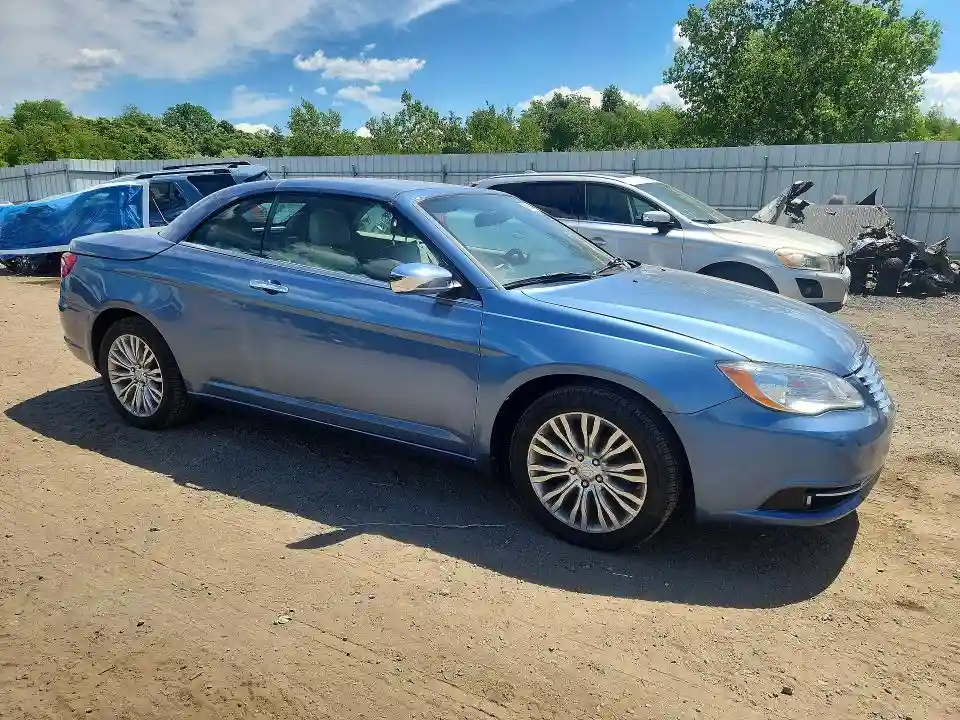 1C3BC7EG2BN614315 2011 CHRYSLER 200-3