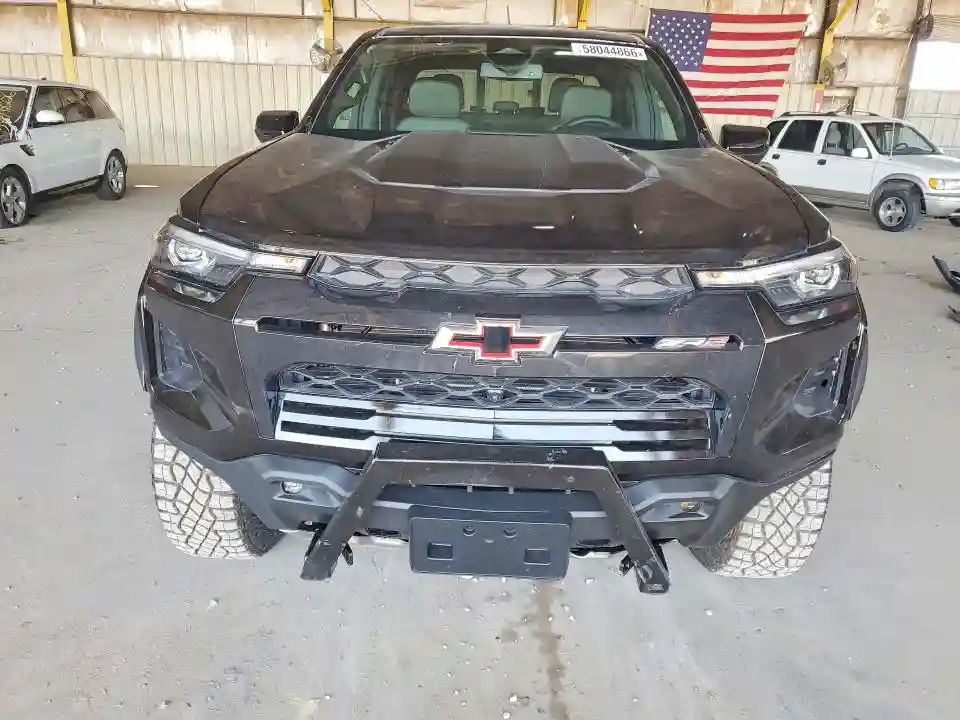 1GCPTFEK8S1234743 2025 CHEVROLET COLORADO-4