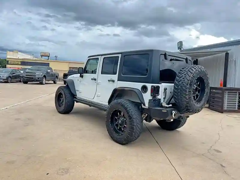1C4BJWFG3FL530855 2015 JEEP WRANGLER-2