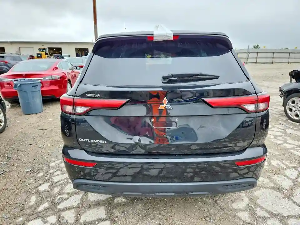 JA4J3TA80PZ020587 2023 MITSUBISHI OUTLANDER-5