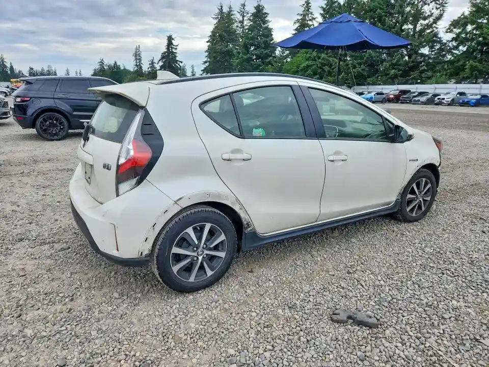 JTDKDTB39K1624785 2019 TOYOTA PRIUS-2