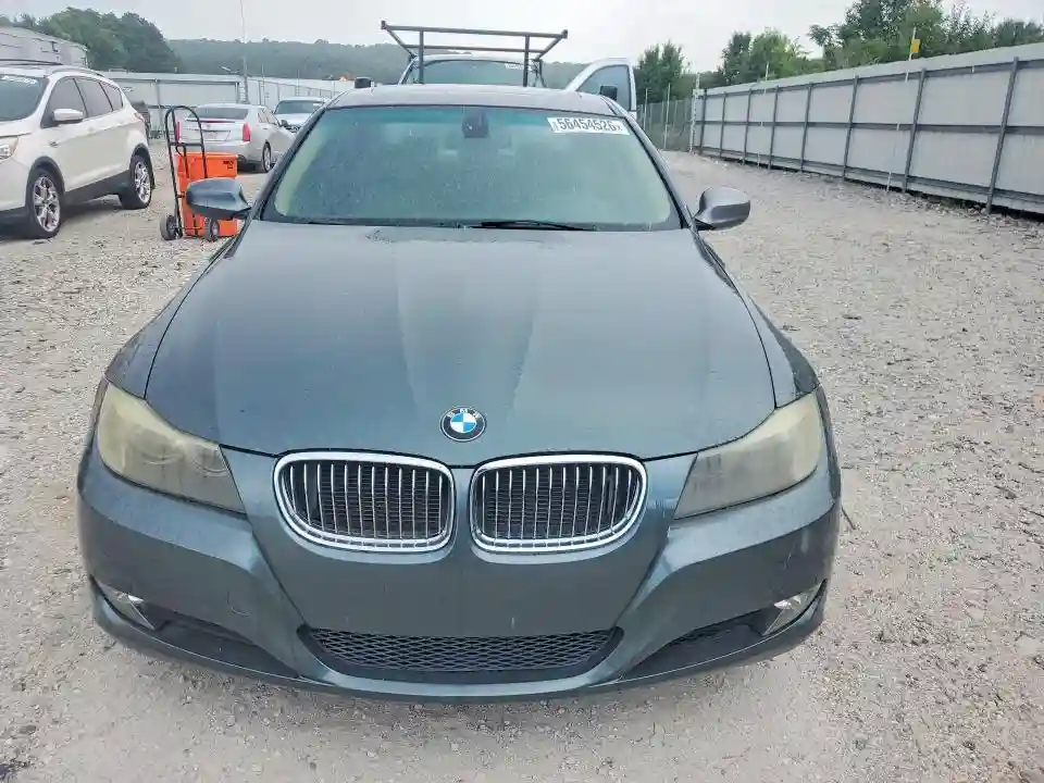 WBAPH7G5XBNM58066 2011 BMW 3 SERIES-4
