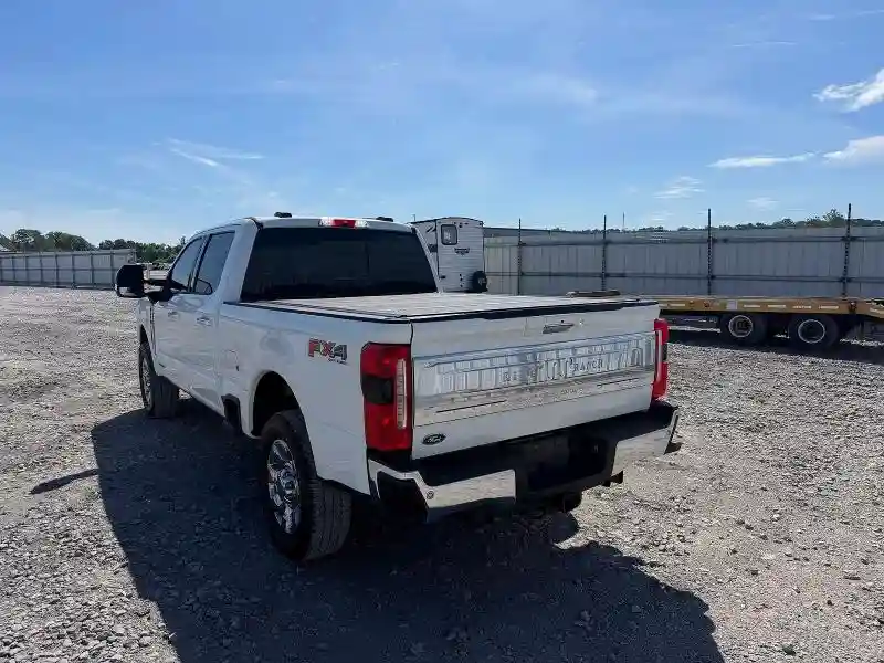 1FT8W2BT3REF13537 2024 FORD F250-2