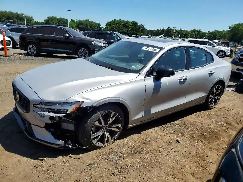 7JRL12TL8RG299531 2024 VOLVO S60-0
