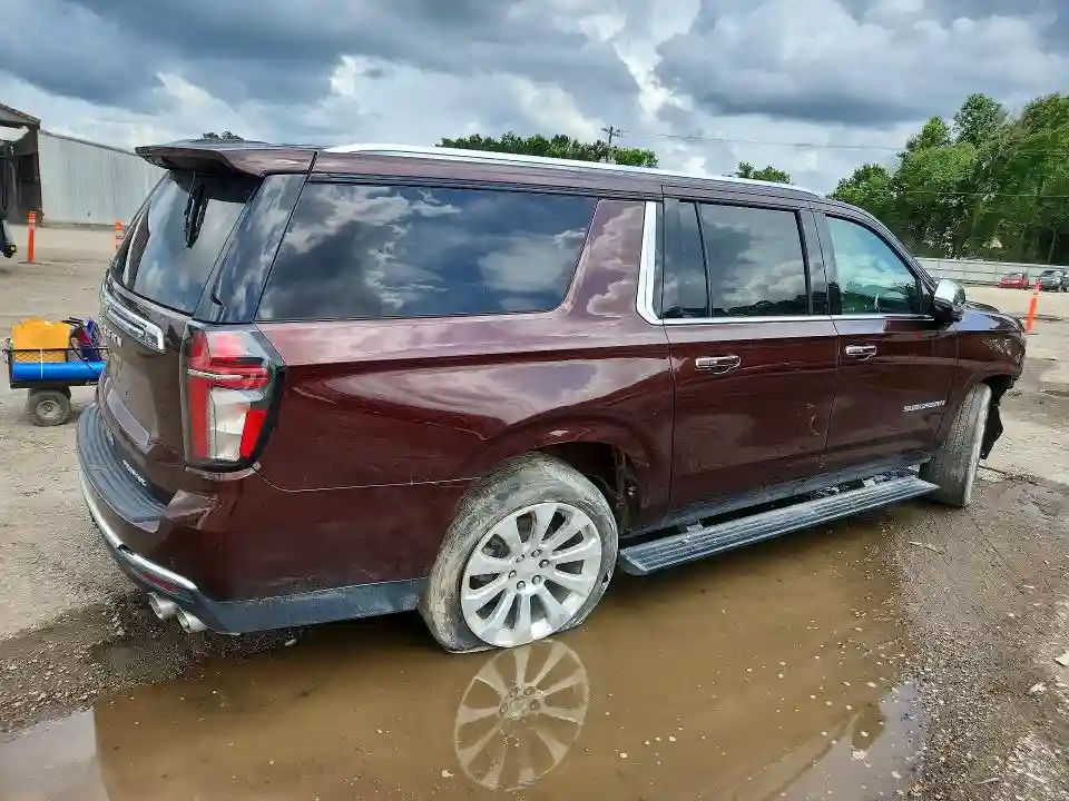 1GNSCFKL9NR319014 2022 CHEVROLET SUBURBAN-2