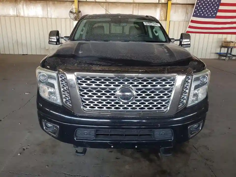 1N6BA1F47HN564228 2017 NISSAN TITAN-4
