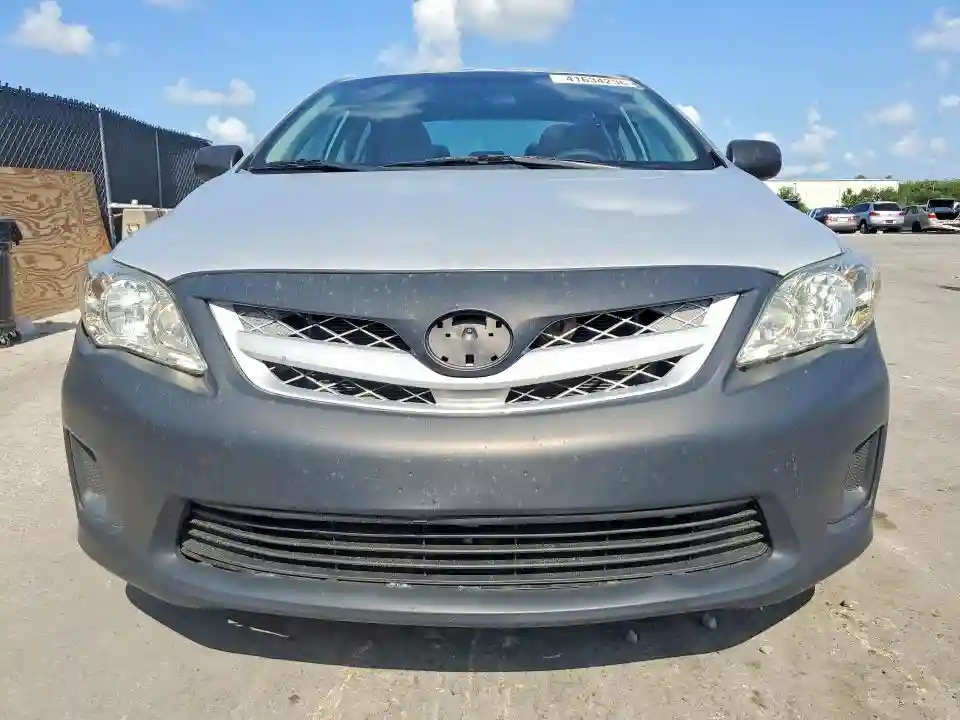 2T1BU4EE9DC965802 2013 TOYOTA COROLLA-4