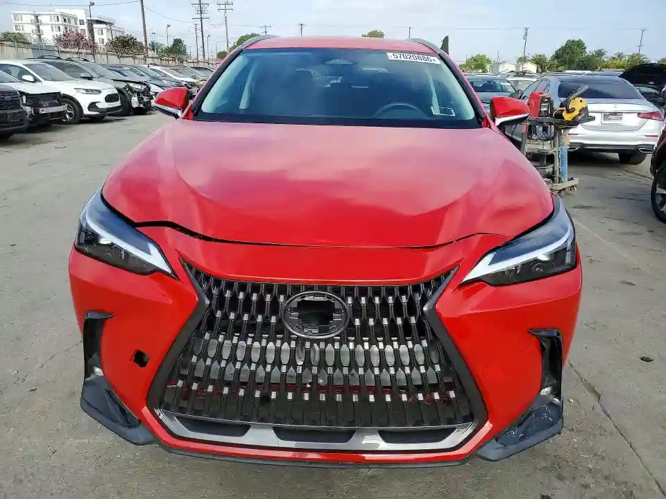 2T2ADCEZ5NC001428 2022 LEXUS NX-4