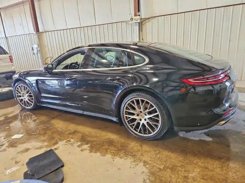 WP0AA2A72KL101860 2019 PORSCHE PANAMERA-1