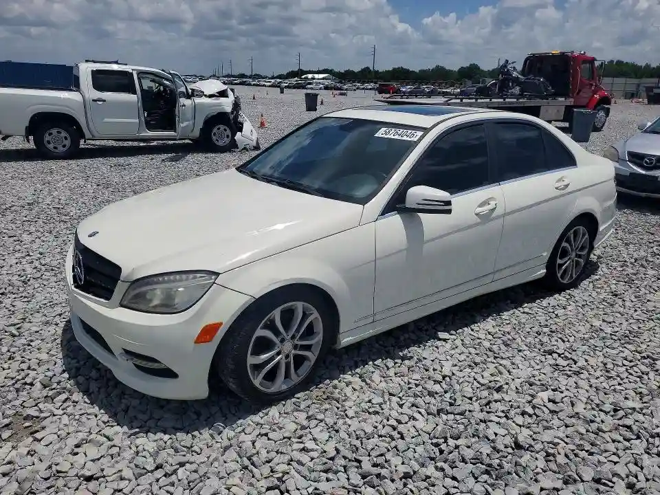 WDDGF5EB5BR137136 2011 MERCEDES-BENZ C-CLASS-0