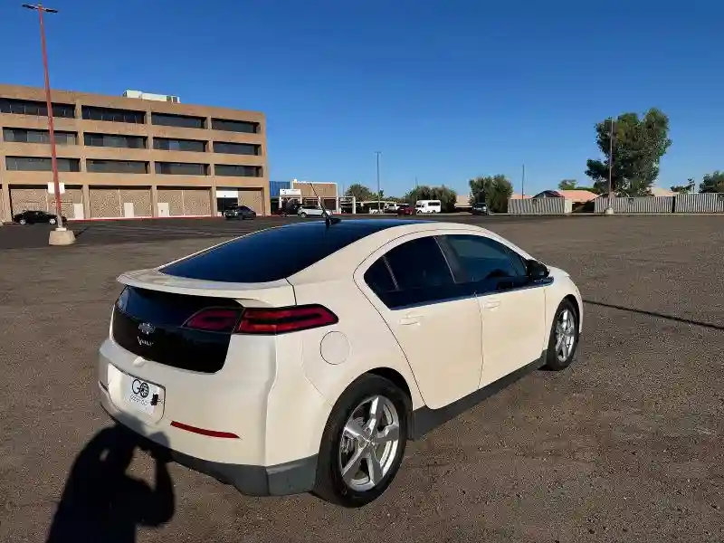 1G1RC6E41BU101856 2011 CHEVROLET VOLT-3